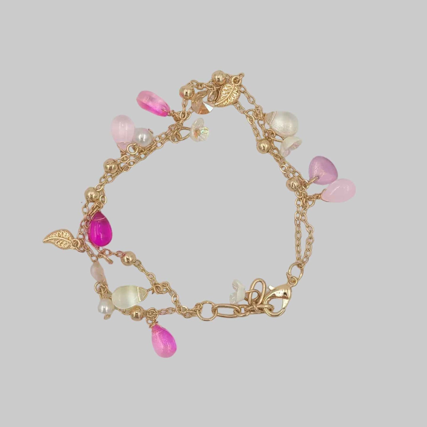 Dainty Glass Bead Bracelet