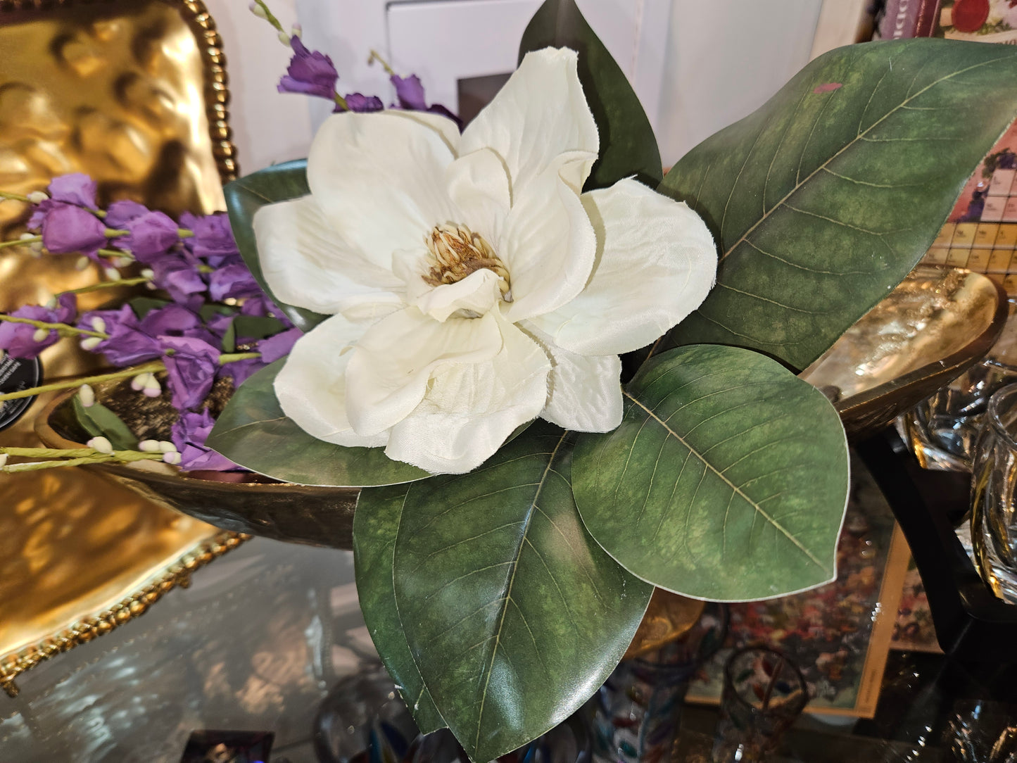 TK White Mag Arrangement