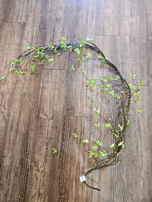 TK Twiggy Leaf Garland