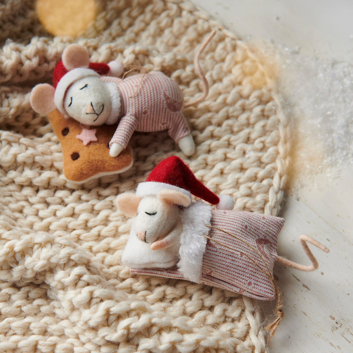 5.5" Sleeping Mice Ornament product photo